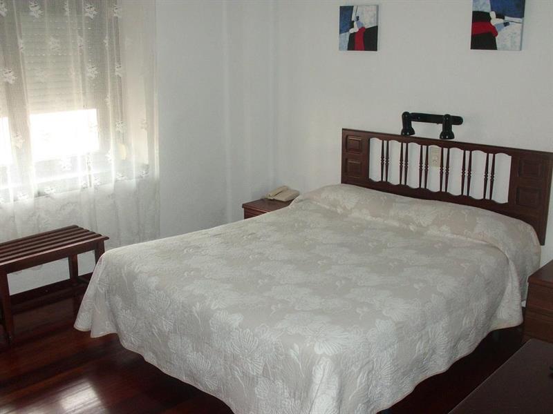 Hotel La Rambla Biescas  Exterior photo